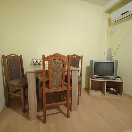 Penzion Novi Curan Bělehrad